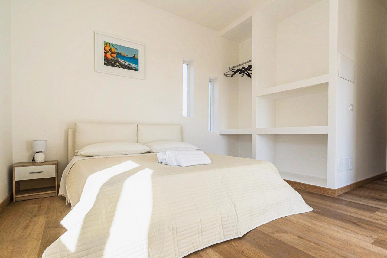 B&B Sea Terrace Aci Castello Ngoại thất bức ảnh
