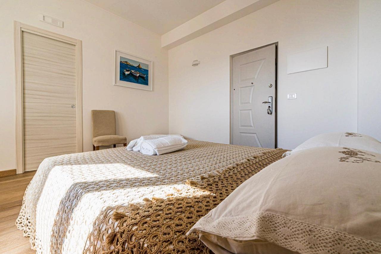 B&B Sea Terrace Aci Castello Ngoại thất bức ảnh
