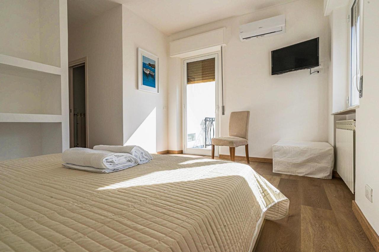 B&B Sea Terrace Aci Castello Ngoại thất bức ảnh